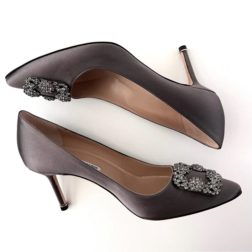 MANOLO BLAHNIK| Dark Gray Satin Hangisi Jewel
Buckle Rhinestone Pumps US 10 - Picture 10 of 14